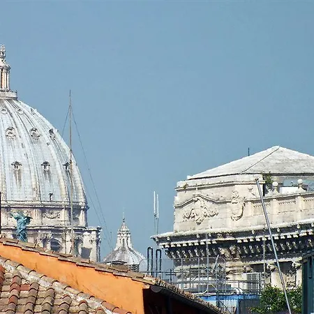 Gasthuis Relais Frattina Rome