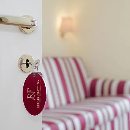 Affittacamere Relais Frattina 2*