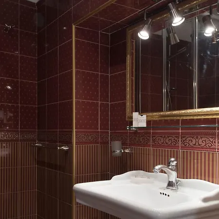 Affittacamere Relais Frattina Roma