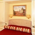 Relais Frattina 2*