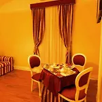 Relais Frattina Konukevi Roma
